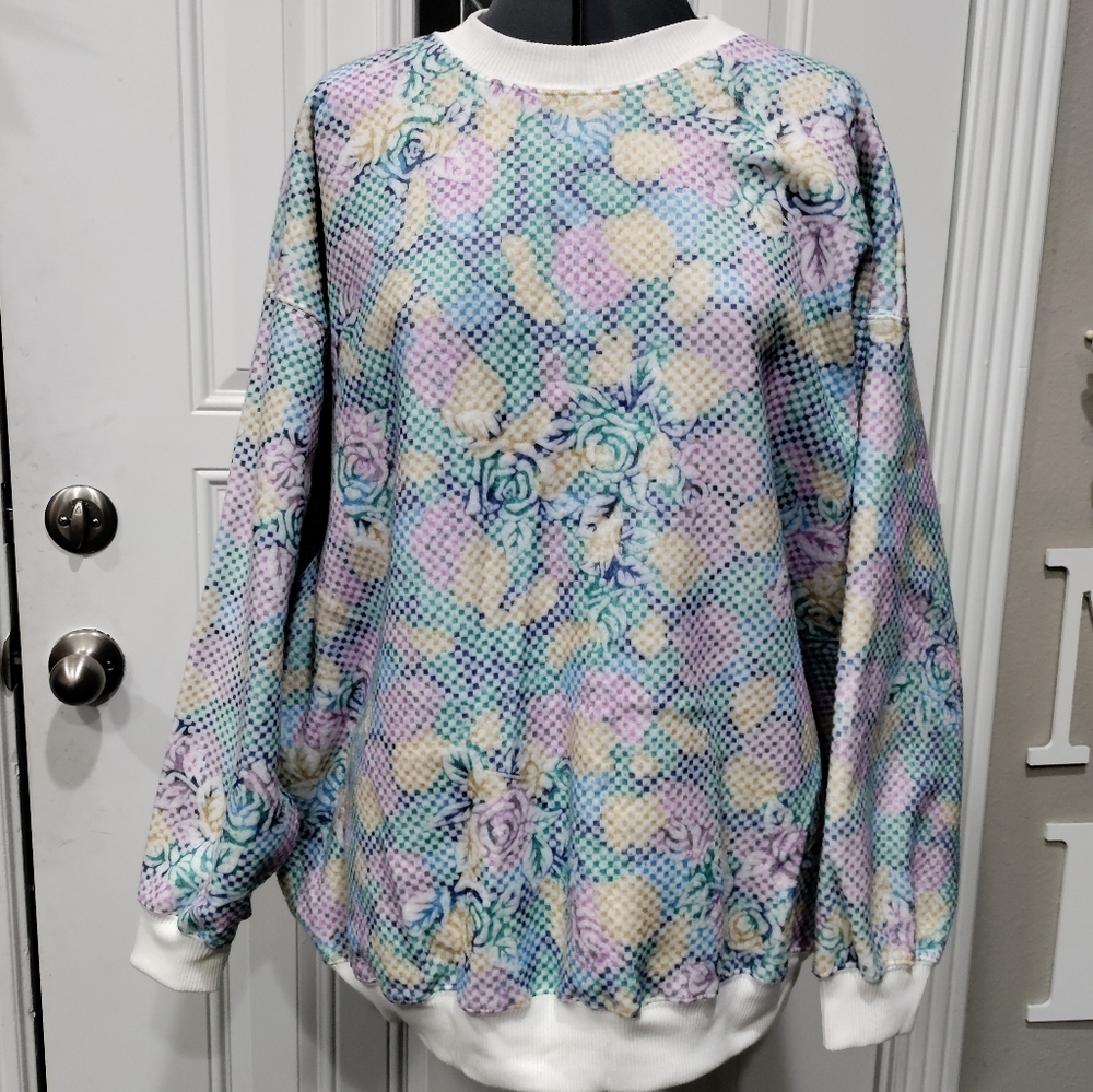 Salt Air women's super soft white pastel floral sweatshirt size 3xl